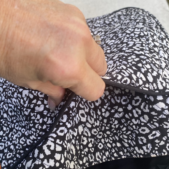 Vera Bradley Retired Camocat Print Hipster Crossbody / Shoulder Handbag - Picture 16 of 16